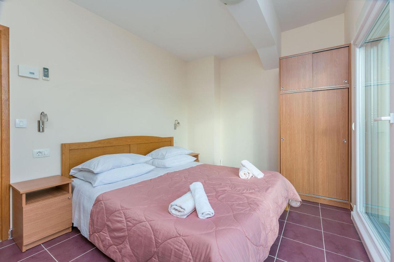 Apartments Marija Duće Εξωτερικό φωτογραφία