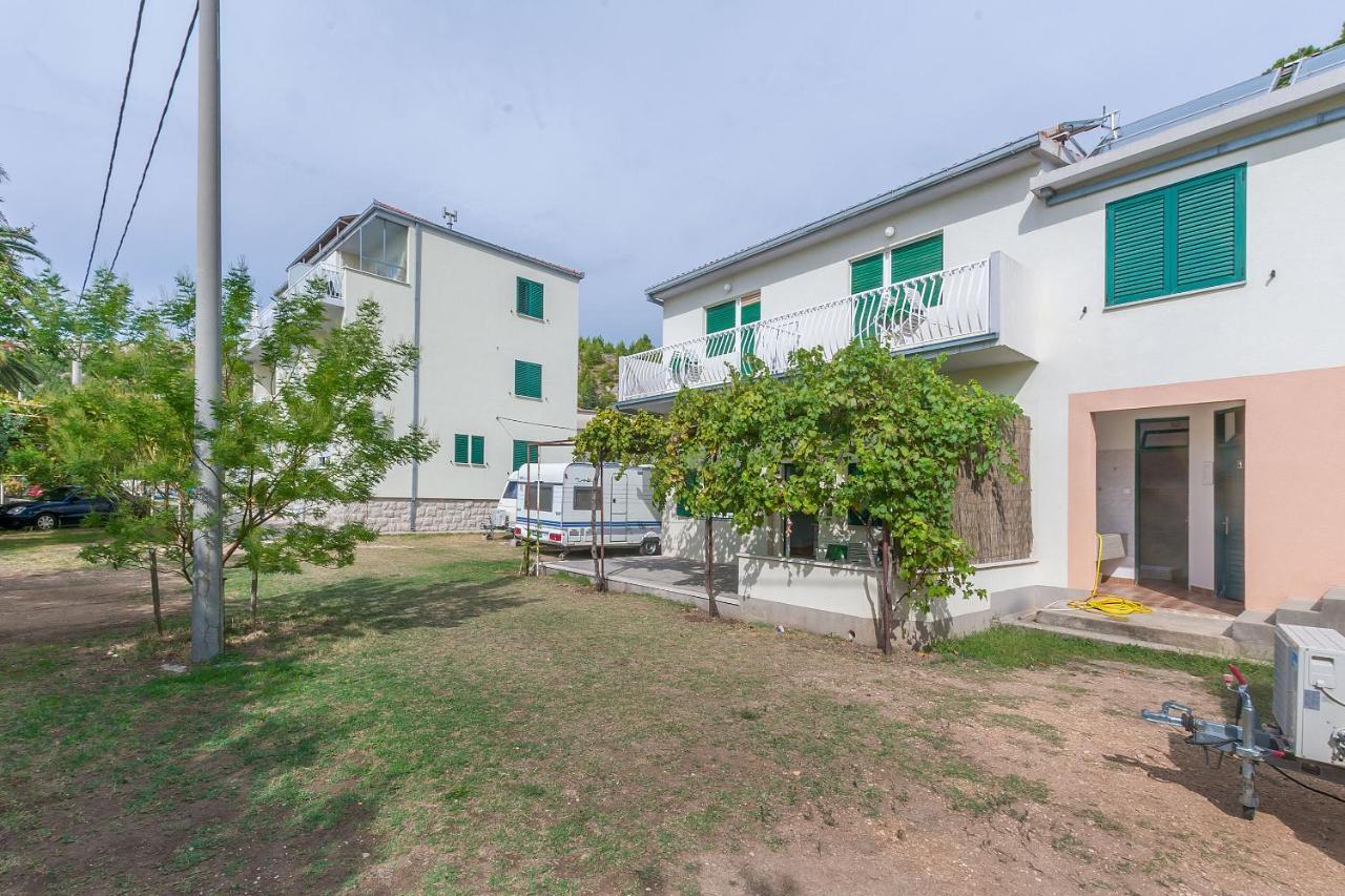 Apartments Marija Duće Εξωτερικό φωτογραφία